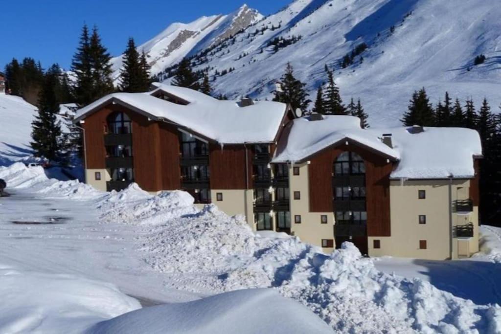 Appartement La Clusaz Avec Terrasse Sur Les Pistes De Ski Маніґо Екстер'єр фото