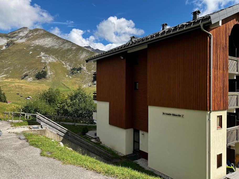 Appartement La Clusaz Avec Terrasse Sur Les Pistes De Ski Маніґо Екстер'єр фото