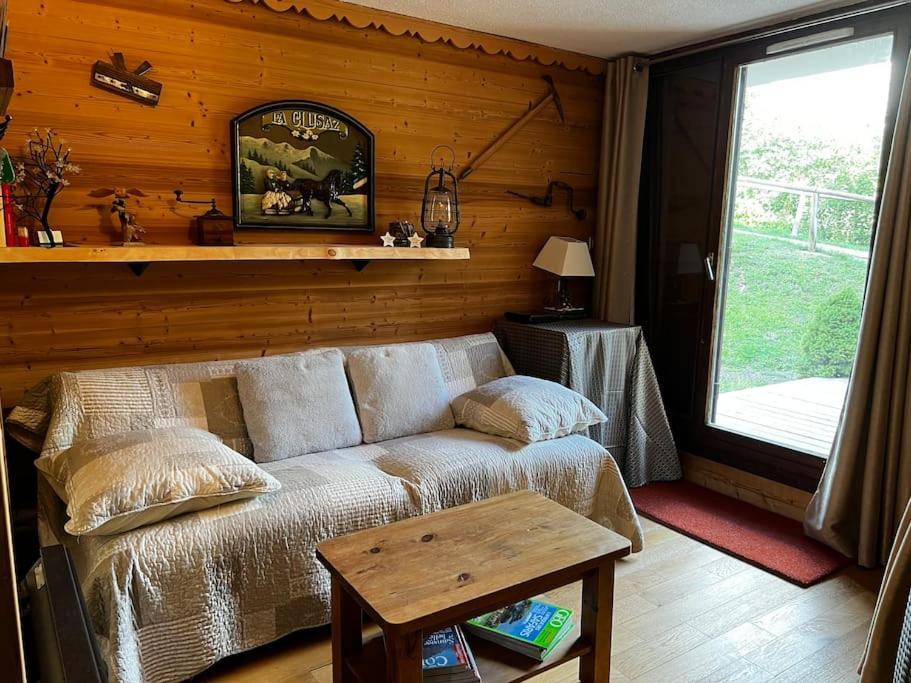 Appartement La Clusaz Avec Terrasse Sur Les Pistes De Ski Маніґо Екстер'єр фото